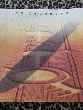 ​Led Zeppelin 4 CD Box Set 1990 Remastered Crop Circles Booklet 7-82144-2 Vintag